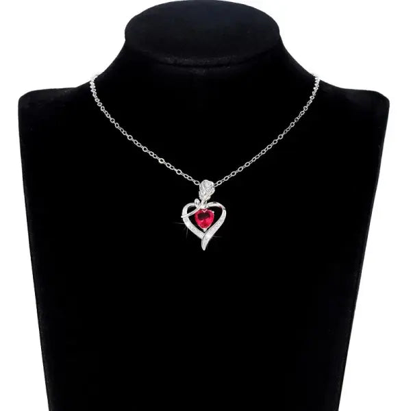 Elegant Style Heart shaped Pendant Necklace Hollow Design Mother’s Day Gift Party Suitable for Best Friends Without Box