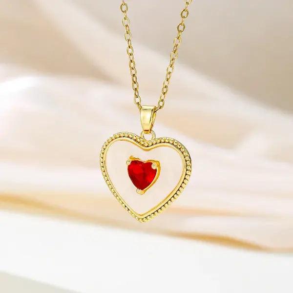 Elegant Style Heart shaped Pendant Necklace Hollow Design Mother’s Day Gift Party Suitable for Best Friends Without Box