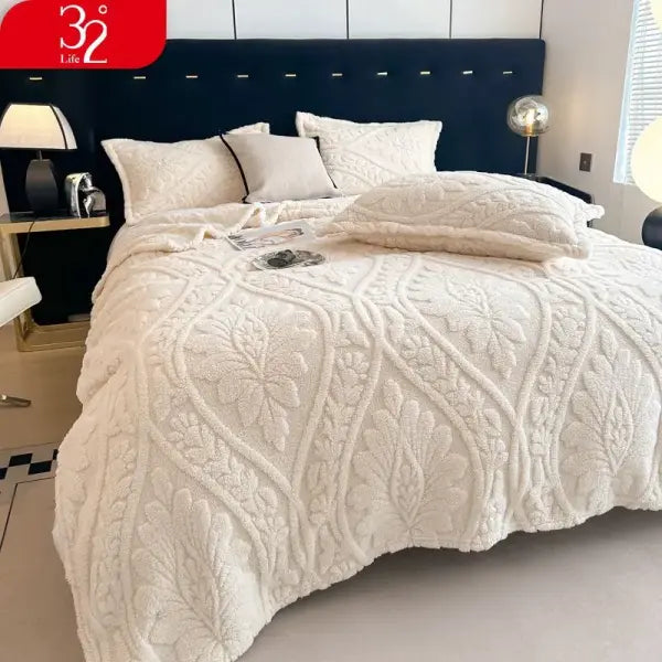 European Style 3D Floral Printed Blanket Adult Thick Coral Fleece Blanket in Winter Warm Easy To Maintain Air