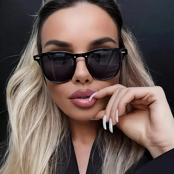 Black Rivet Cat Eye Metal Frame Sunglasses UV400 - black