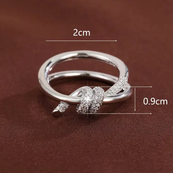 Fashion Classic Knot-Shaped CZ Ring for Women – Elegant Copper Ring for Daily Wear & Gifts