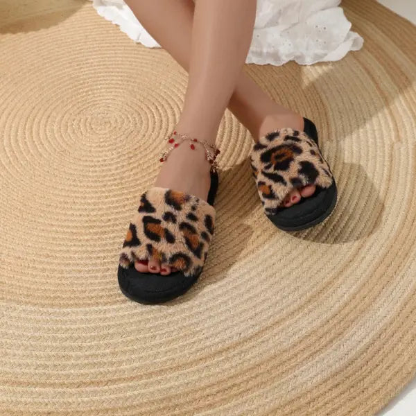 Fashion Women Slippers Cotton Plush Warm Female Light EVA Flat Bottom Non-slip Comfortable Slides Winter Autumn House