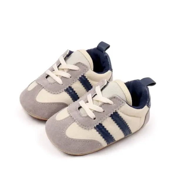 First Walkers Newborn Canvas Sneakers – Soft Sole Toddler Baby Boy Crib Shoes - WHITE / 13cm