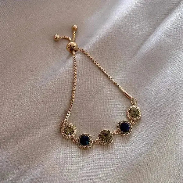 Floral Bracelet with Shiny Rhinestone Elegance for Timeless Style - Himpall
