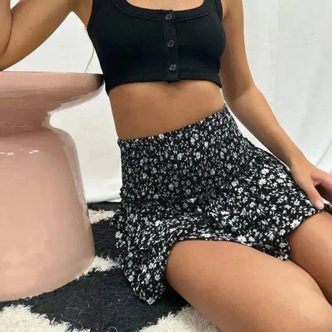 Floral Flair Summer Skirt - Trendy Pleated Short Skirt for Women