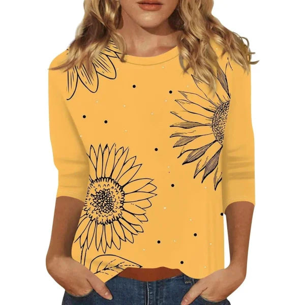 Loose Casual Shirt - Floral Print Top with Round Neck and 3/4 Sleeves