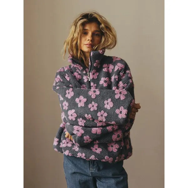 Floral Pullover with Pocket – Casual Street Style Sweatshirt - Pink / 2XL - Earrings
