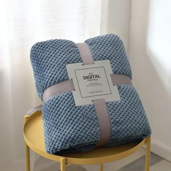 Luxury Fluffy Coral Velvet Throw Blanket - Thickened Warm Flannel Plush Blanket for Sofa & Bed - Blue / 120x200cm