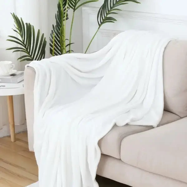 Fluffy Coral Velvet Blanket Flannel Plush Comfortable Thickened and Warm Soft Sofa Throw Blanket for Air-Conditioned