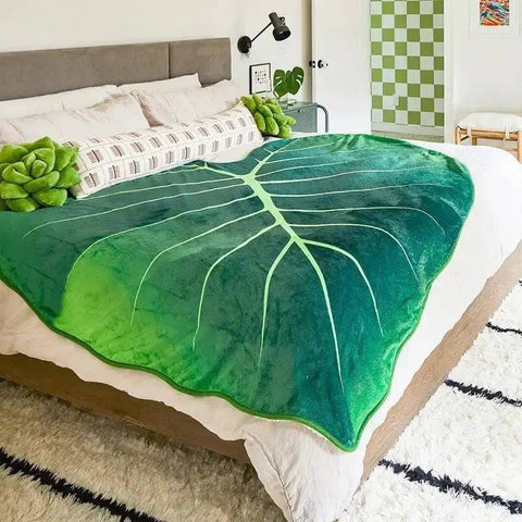 Giant Leaf Blanket