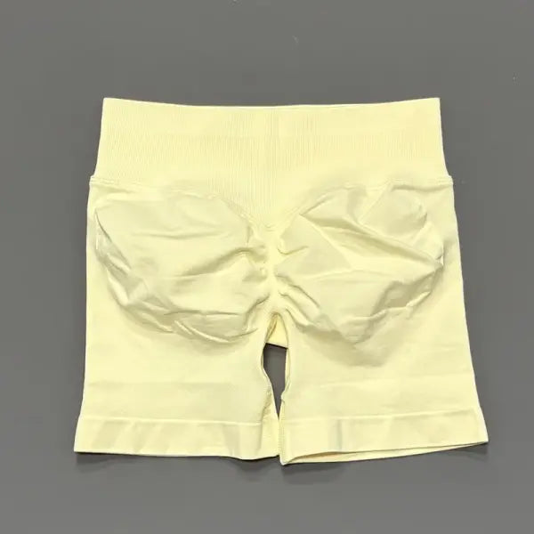 HISTELLO Seamless Yoga Shorts Small Polyamide Butt Lifting Activewear - Butter / L