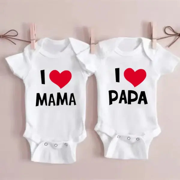 I Love Mama & Papa” Baby Romper – Funny Triangle Onesie for Newborns & Infant T-Shirt Bodysuit