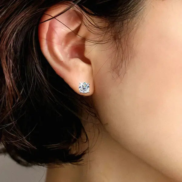 Moissanite Stud Earrings for Women and Men (S925 Sterling Silver) VVS1 GRA Certified