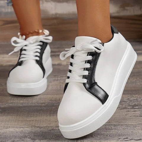 Lace-Up Flats for Women Stylish Walking Shoes and Retro Sneakers - Himpall