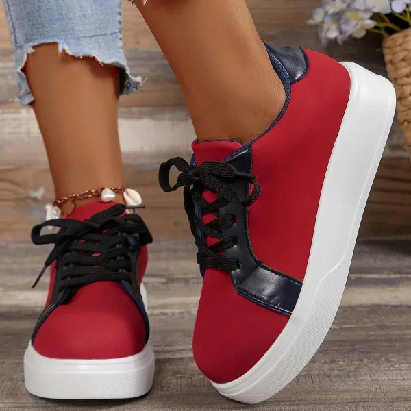 Lace-Up Flats for Women Stylish Walking Shoes and Retro Sneakers - Himpall