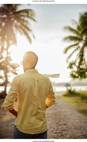 Long-sleeved cotton and linen shirts for men