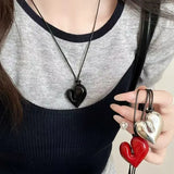 Red Heart Chain Necklace for Women (Red) – Vintage 80s Aesthetic