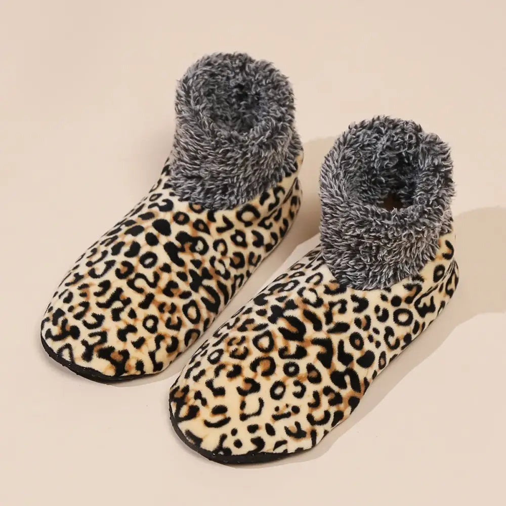 leopard Print Fall and Winter Floor Socks Home Warm Women Men Socks Snow Socks Sleep Carpet Socks Slippers Socks Womens