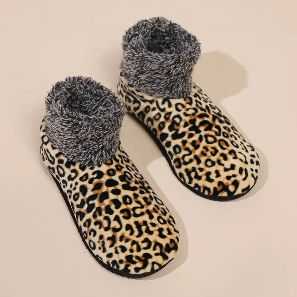 leopard Print Fall and Winter Floor Socks Home Warm Women Men Socks Snow Socks Sleep Carpet Socks Slippers Socks Womens