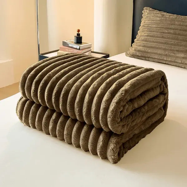 Light Luxury Solid Color Multifunctional Rabbit Velvet Blanket Winter Thick Warm Flannel Used for Bedroom Living Room