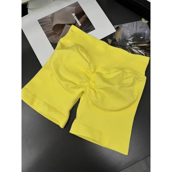 Low Waist Seamless Gym Shorts with Scrunch Butt Lifting Design - Chicken Yellow / M