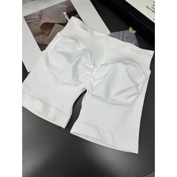 Low Waist Seamless Gym Shorts with Scrunch Butt Lifting Design - White / XS