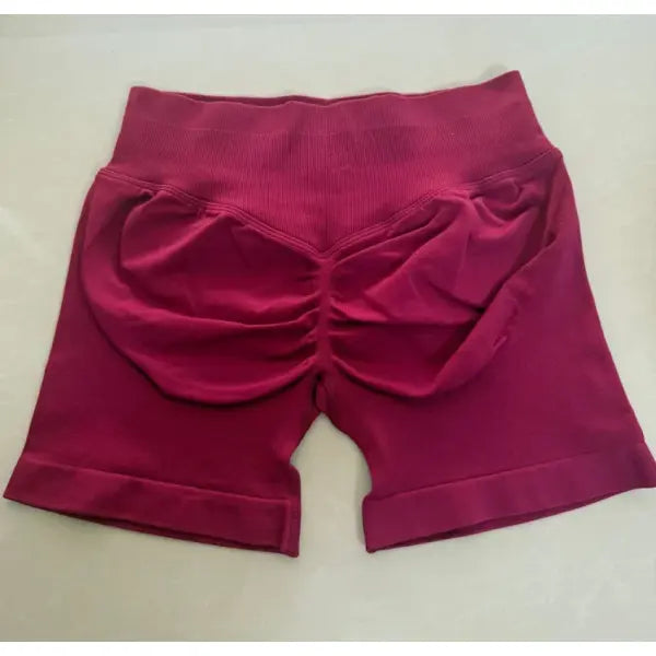 Low Waist Seamless Gym Shorts with Scrunch Butt Lifting Design - Wild Berry 1 / XS