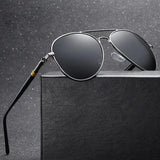 Luxury Pilot Eyewear Metal UV400 Protection Fashion Driving Sunglasses