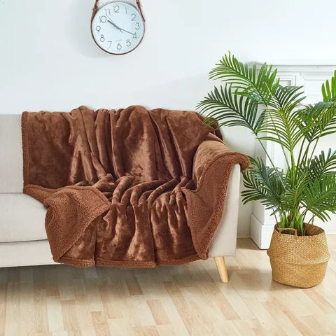 Luxury Shaggy Blanket - Winter Warm Cosy & Waterproof Microfiber Blanket