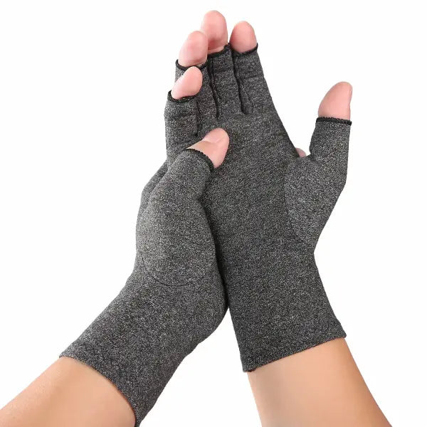 Magnetic Compression Gloves for Hand & Wrist Support - A0045-GRAY / M