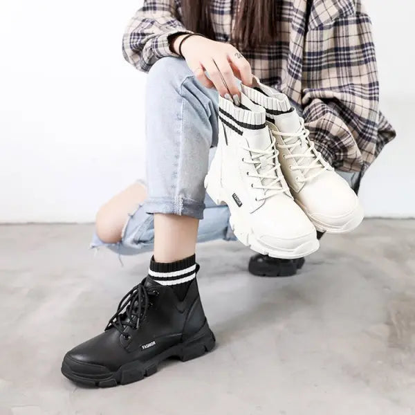 Korean Popular Boots with Martin Boots Popular Stitching Design