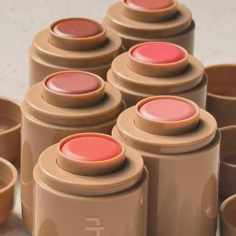 Moisturizing lip oil gloss pink plumping exfoliation