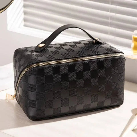 Mona Cosmetic Bag for Effortless Beauty and Organization - Himpall
