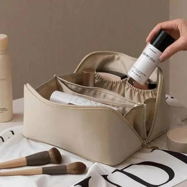 Mona Cosmetic Bag for Effortless Beauty and Organization - Himpall