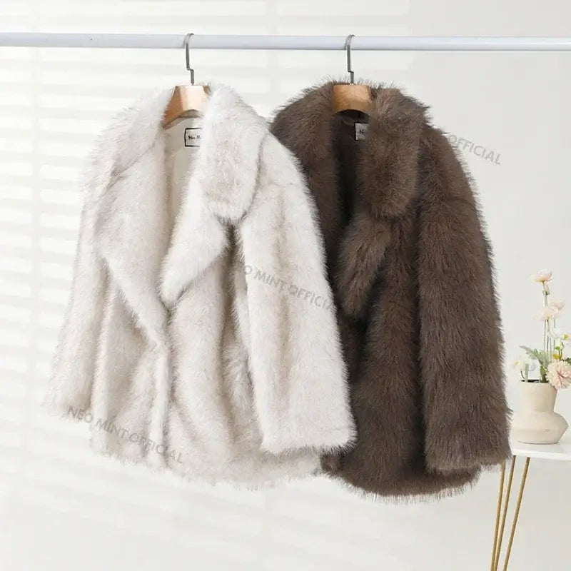 Neo Mint 2024 Winter Ins Hot Fashion Girls Oversized Gradient Fur Coat Women Thick Warm Outerwear Fluffy Faux Fox Fur