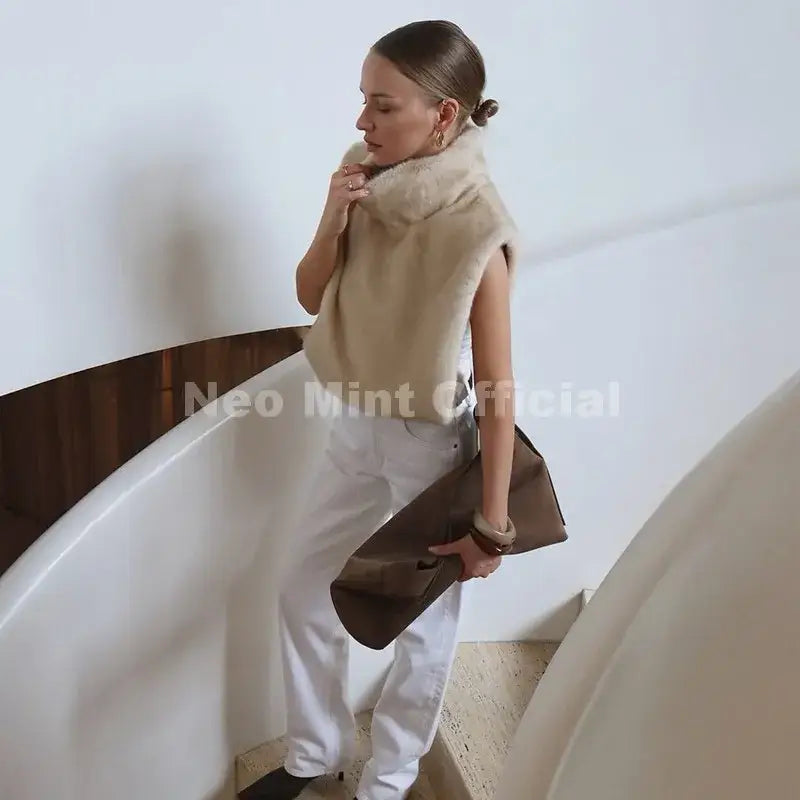 Neo Mint 2025 Brand Fashion Faux Fur Sable Vest Crop Top Autumn Winter Turtleneck Eco Mink Fur Tank Tops Sleeveless