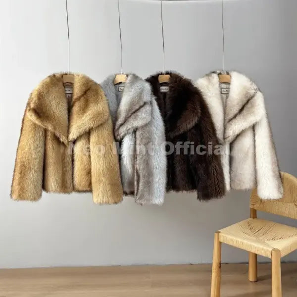Women’s Striped Faux Fur Jacket – Fluffy Winter Coat with Fox-Style Collar Trendy Fashion Outerwear