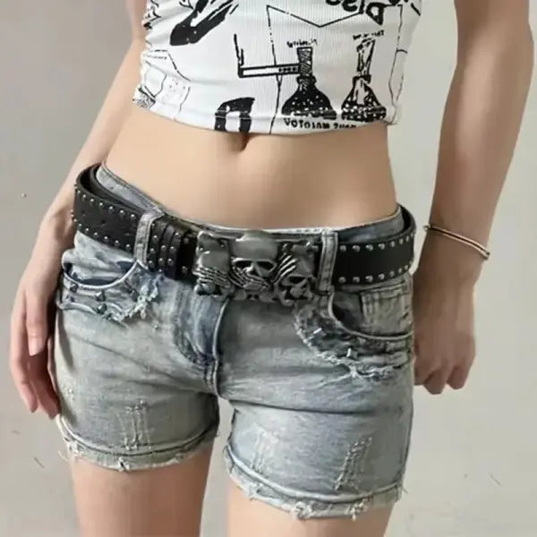 New Belts For Women High Quality Luxury Brand Punk Goth Rivet Black Jeans Unisex Men Belt Paw Skull Buckle Waistband