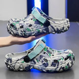 New Men’s Clogs Slippers Sandal Men Garden Shoes Flat Camouflage Sandals Male Sneakers Outdoor Flip Flops Home Clogs