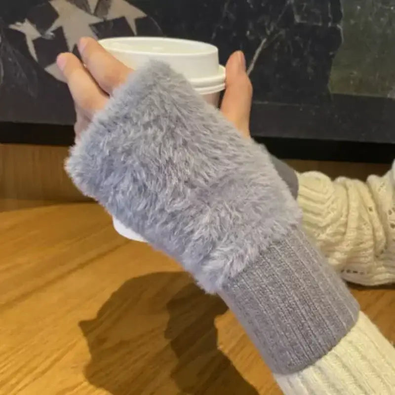 New Mink Fleece Half Finger Gloves for Women’s Soft Winter Warmth Luxury Solid Color Plush Knitted Fingerless Gloves
