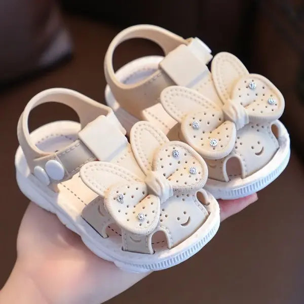 Baby Girl Bow Rhinestone Sandals – Non-Slip Soft-Soled Covered Toe Shoes for 0–3 Years - Beige / 20