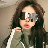 Y2K cycling sunglasses with windproof reflective lenses