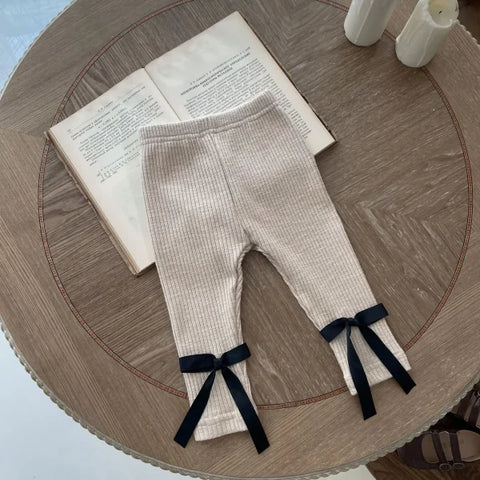 Newborn Baby Girl Bow Leggings – Slim Cotton Pants for Spring & Autumn (0–2 Years)