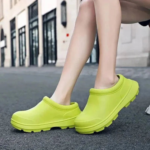 Non-Slip Kitchen Shoes for Professionals with Waterproof and Slip-Resistant Features - Himpall