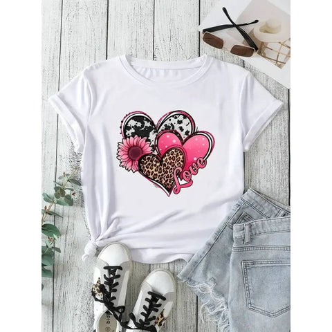 Plus Size T-Shirt - Heart Sunflower & Letter Print Tee