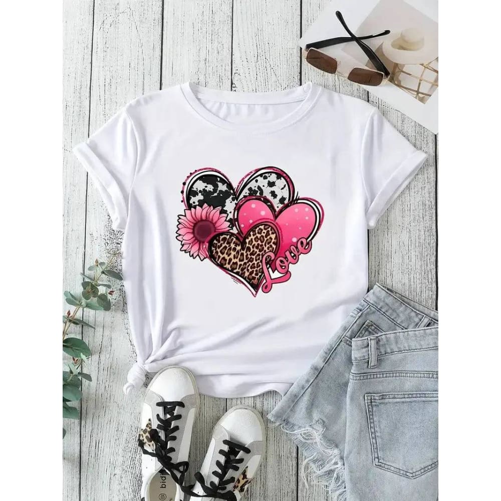 Plus Size T-Shirt - Heart Sunflower & Letter Print Tee - DM121W / 4XL