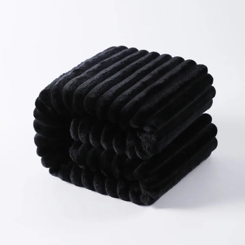 Plush Flannel Fleece Blanket for Ultimate Comfort and Warmth - Black / 150x200cm / United States