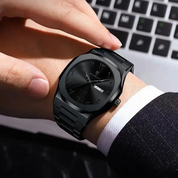 Stainless Steel Band Quartz Watch with Hidden Clasp for Men