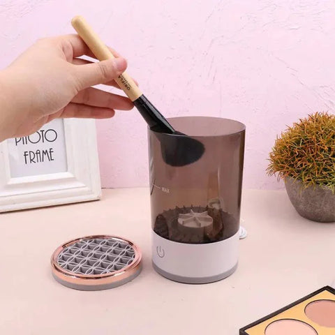 Portable Electric Makeup Brush Cleaner: USB Charging