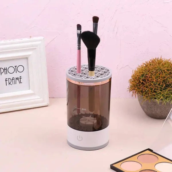 Portable Electric Makeup Brush Cleaner: USB Charging